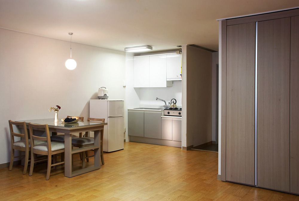 I Park Condominium Sokcho Eksteriør billede