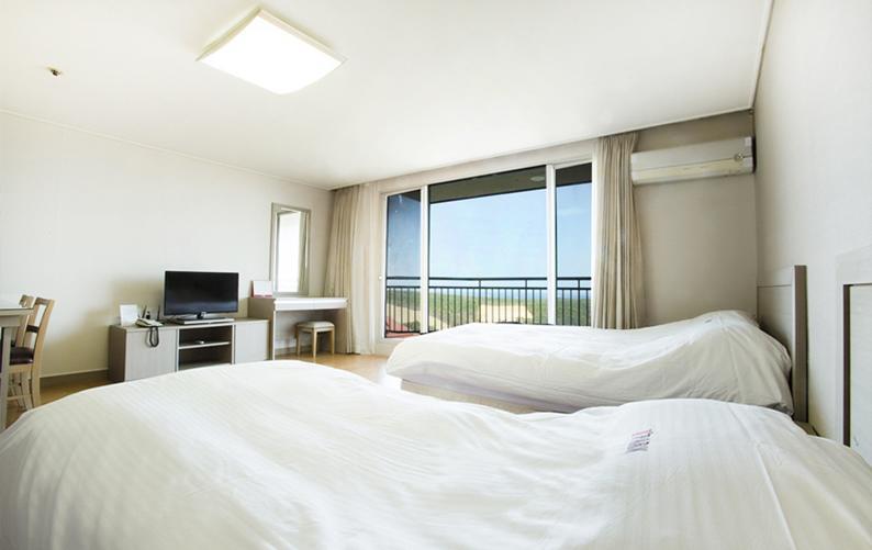 I Park Condominium Sokcho Eksteriør billede